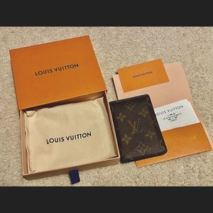 Louis Vuitton Card holder